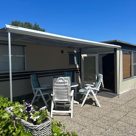 Gezellige Stacaravan Met Groot, Zonnig Terras! Belt-Schutsloot Екстер'єр фото
